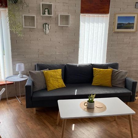 U Vrabcaka Apartment Zlonin Luaran gambar