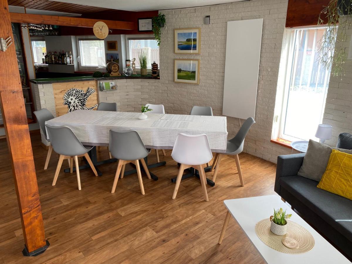 U Vrabcaka Apartment Zlonin Luaran gambar